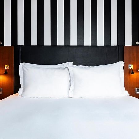 Grand Hotel Champs-Elysees Paris Bagian luar foto