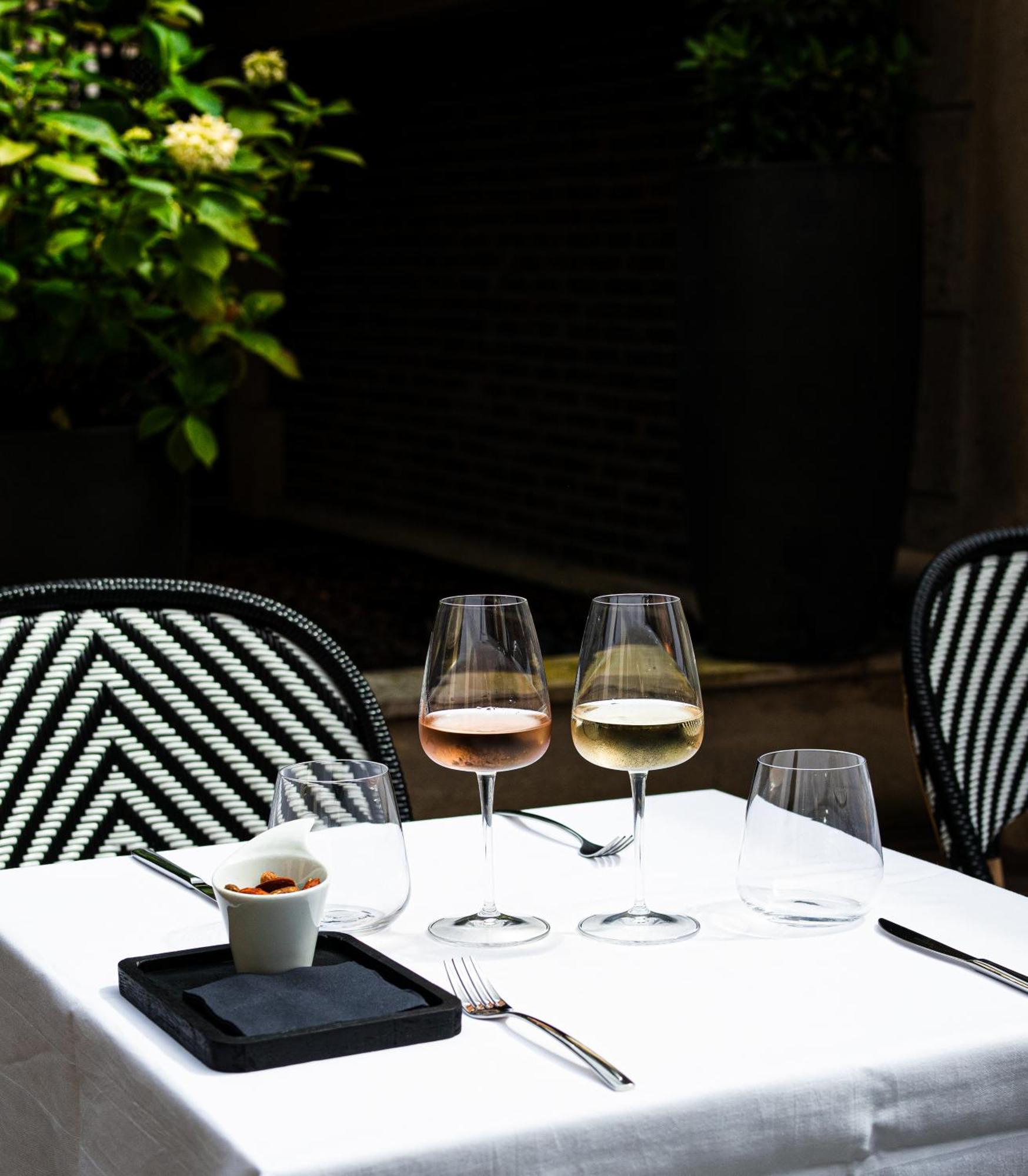 Grand Hotel Champs-Elysees Paris Bagian luar foto