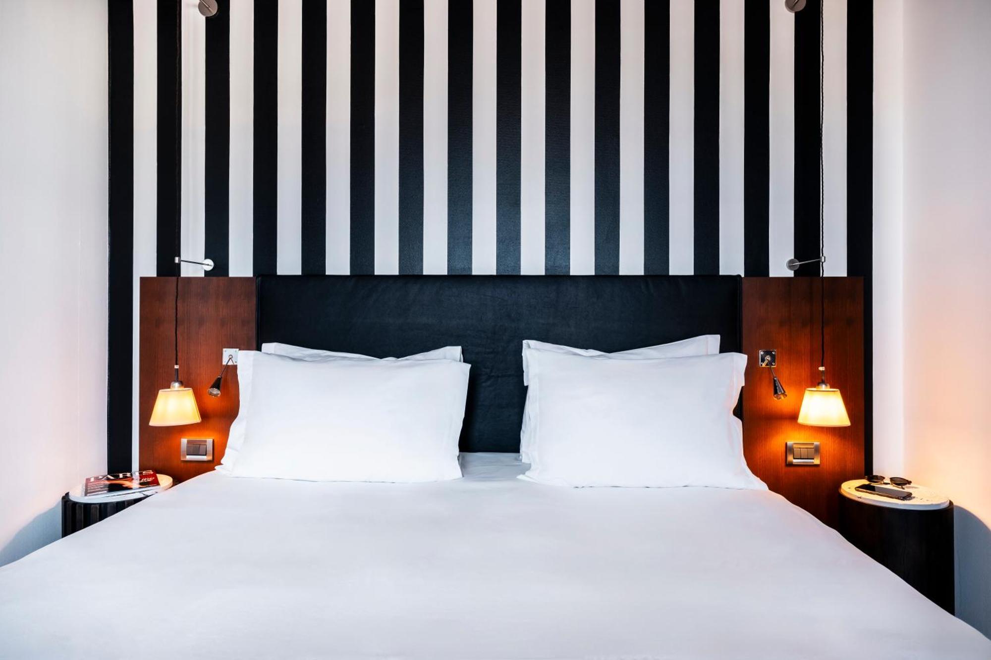 Grand Hotel Champs-Elysees Paris Bagian luar foto