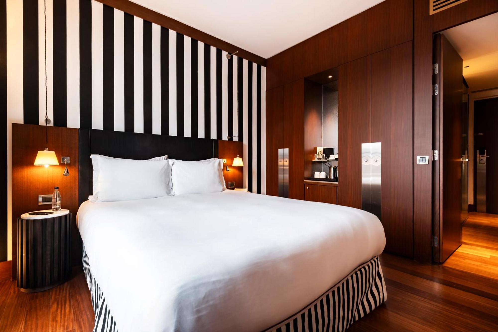 Grand Hotel Champs-Elysees Paris Bagian luar foto