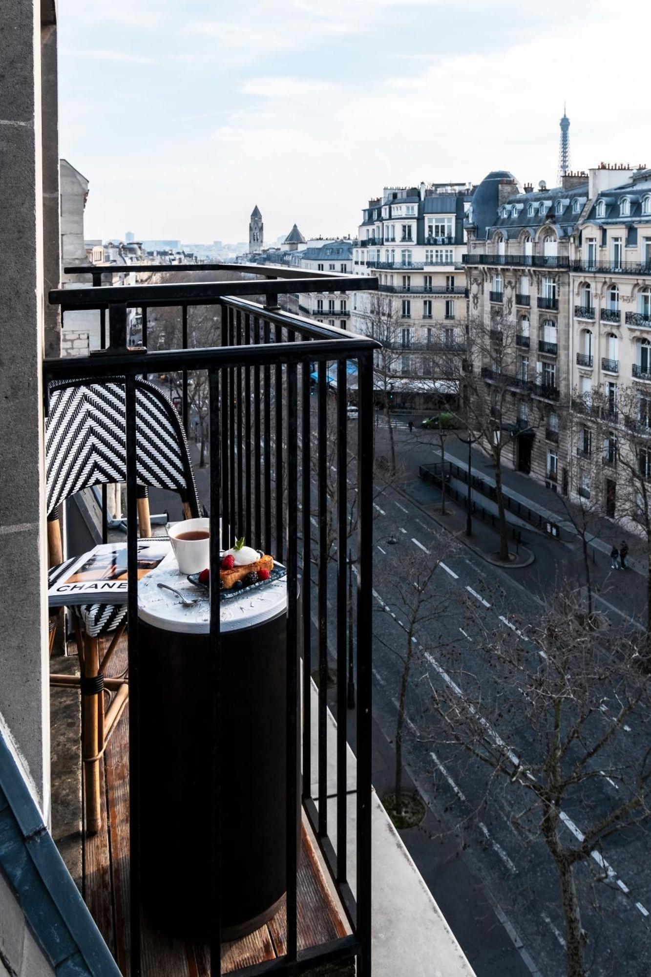 Grand Hotel Champs-Elysees Paris Bagian luar foto