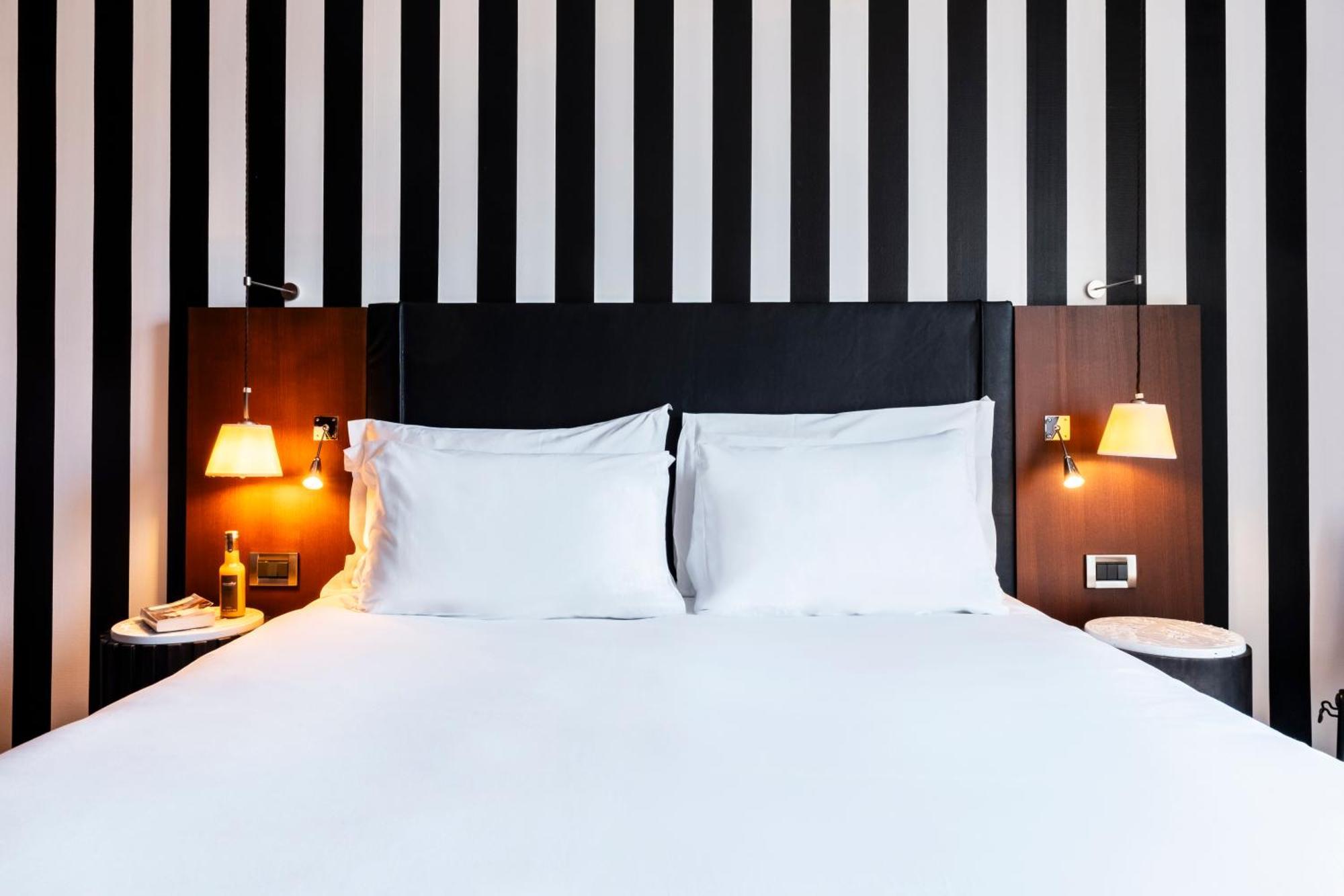 Grand Hotel Champs-Elysees Paris Bagian luar foto