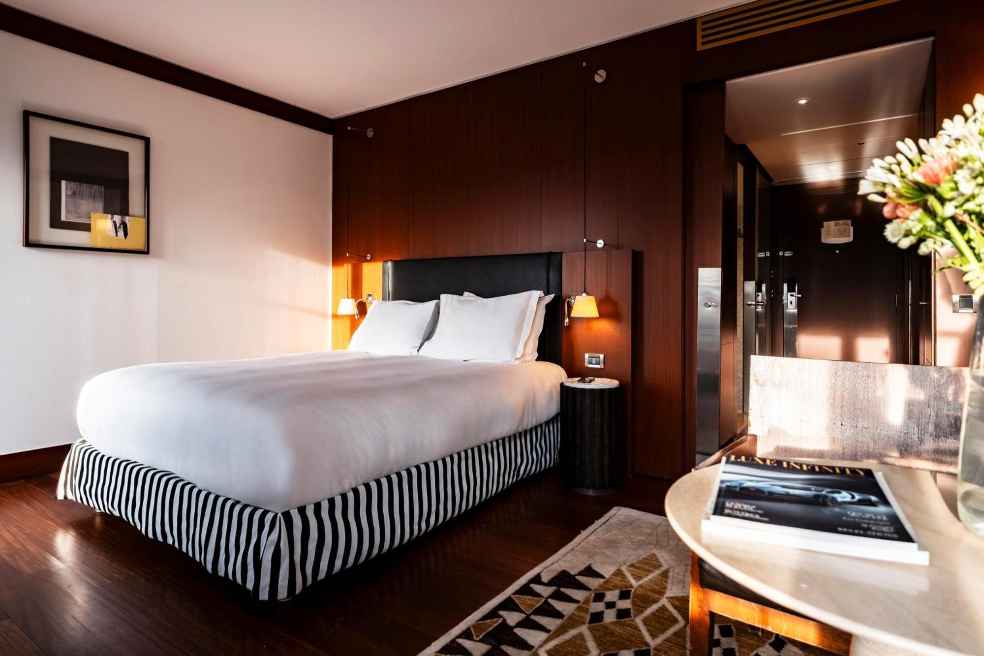 Grand Hotel Champs-Elysees Paris Bagian luar foto