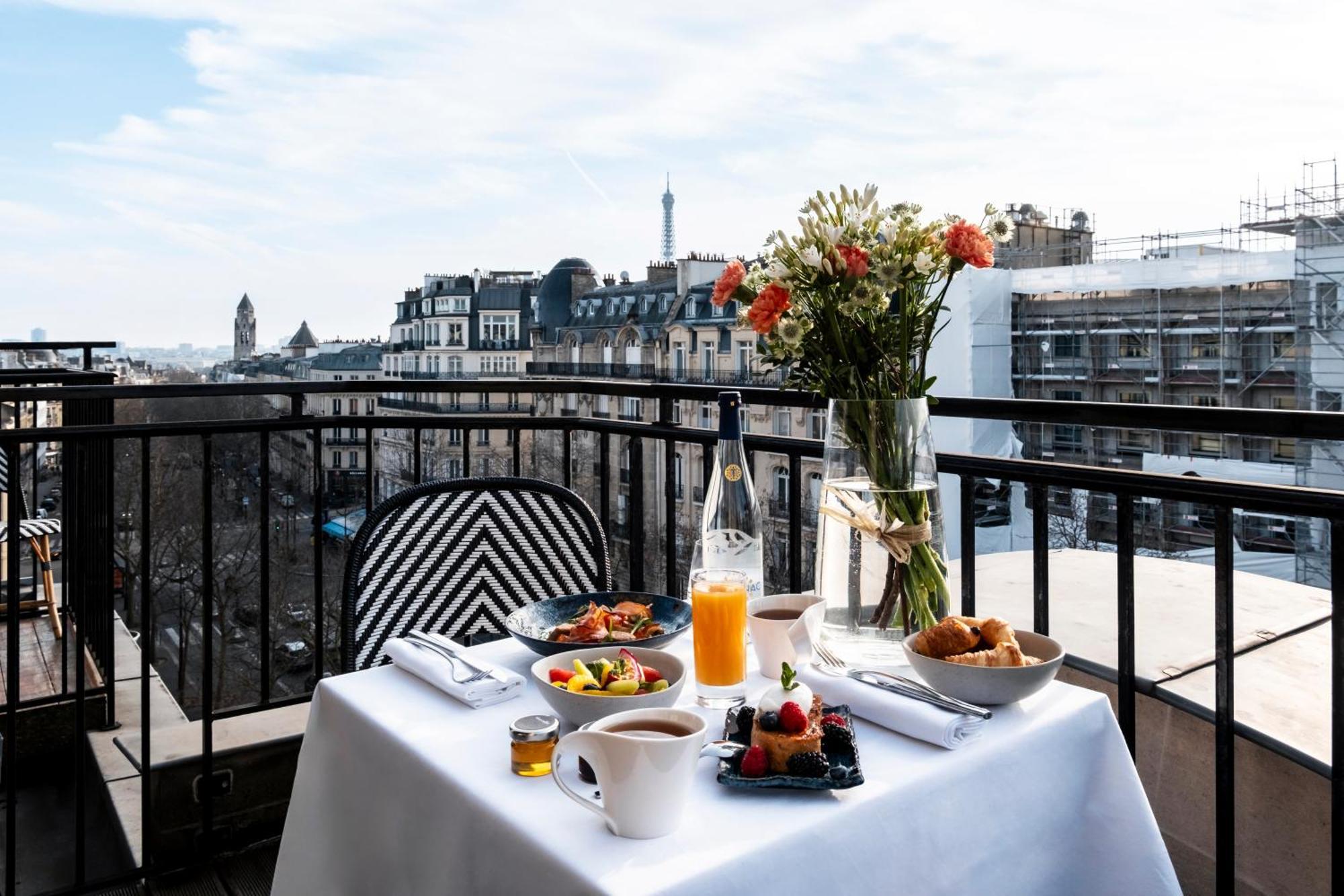 Grand Hotel Champs-Elysees Paris Bagian luar foto